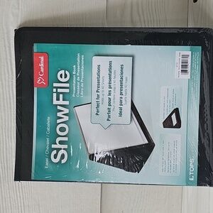 ​NWT Cardinal ShowFile Horizontal Easel Presentation Book 40 Sheet Black
